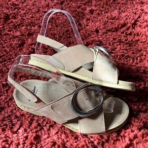 Earth Comfort Suede Leather Sandals size 7